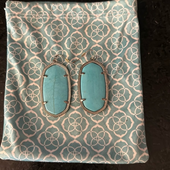 Kendra Scott Jewelry - Kendra Scott turquoise earrings